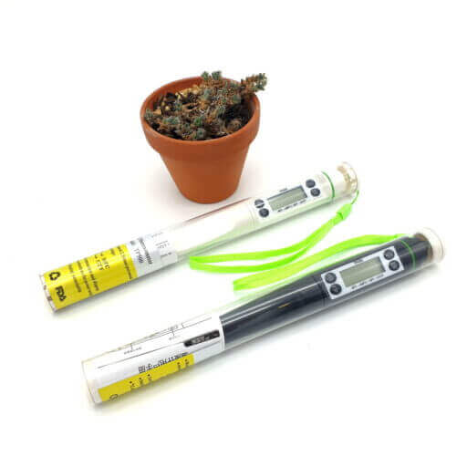 White TP500 Digital Pen Thermometer
